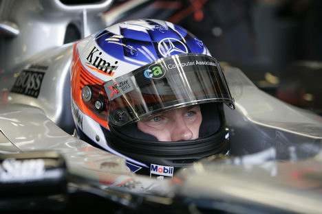 Kimi Raikkonen var hurtigst i begge dagens to frie træninger.